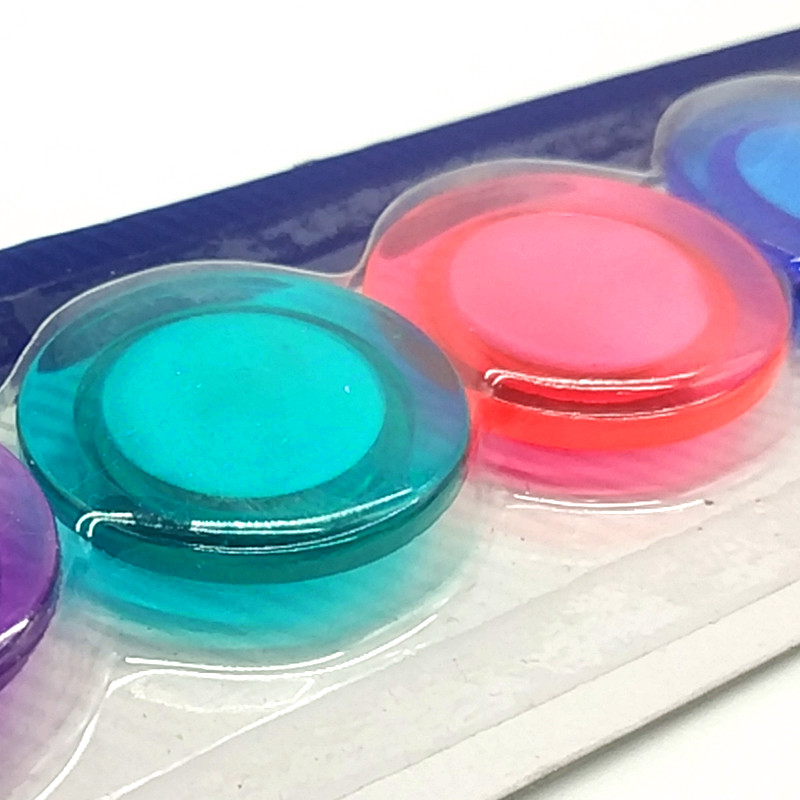 T-3006 transparent colored magnetic nail 3cm magnetic clasp. Magnet Application Scenario