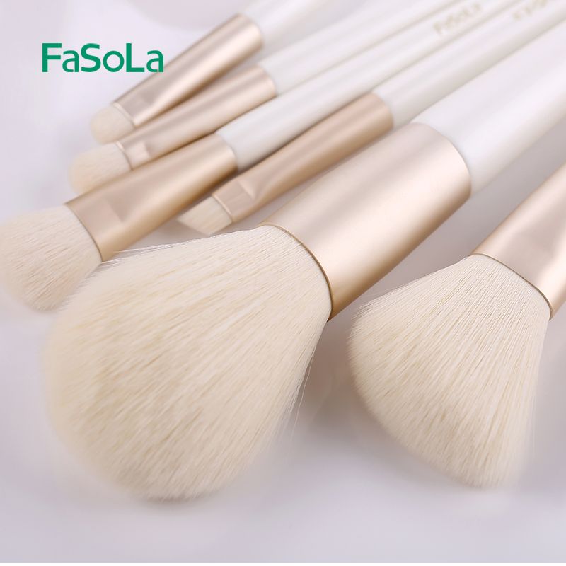 Beginner's makeup brush set, animal hair makeup tools, complete eyeshadow brush, Eyebrow brush, blush powder brush (Large eyeshadow brush) Item Picture