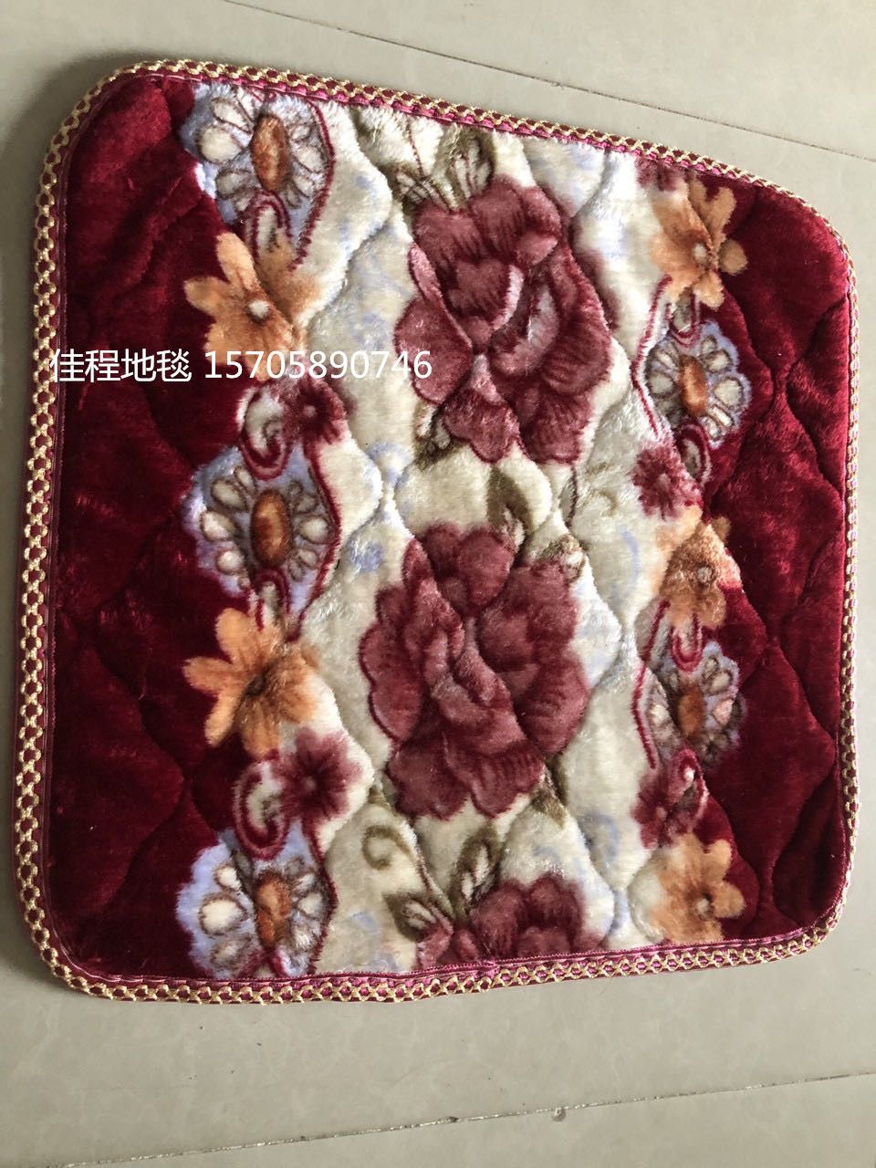 Single-piece sofa cushion, household thermal insulation cushion, wooden stool cushion, chair cushion, flannel seam cushion, seat cushion details Picture
