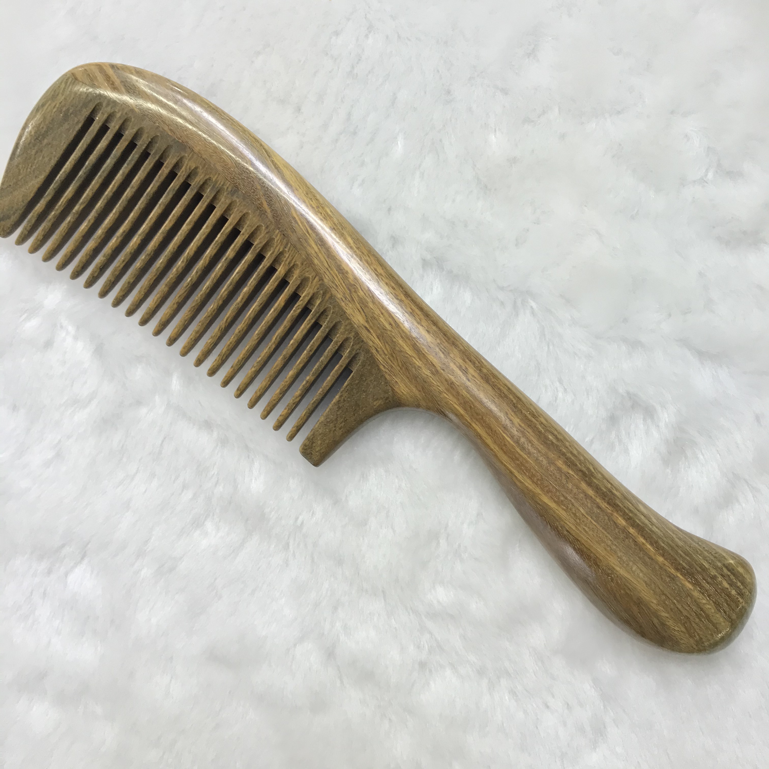 Natural wood green sandalwood comb, long handle, fine-toothed comb, straight hair comb, anti-static massage comb detail image 13
