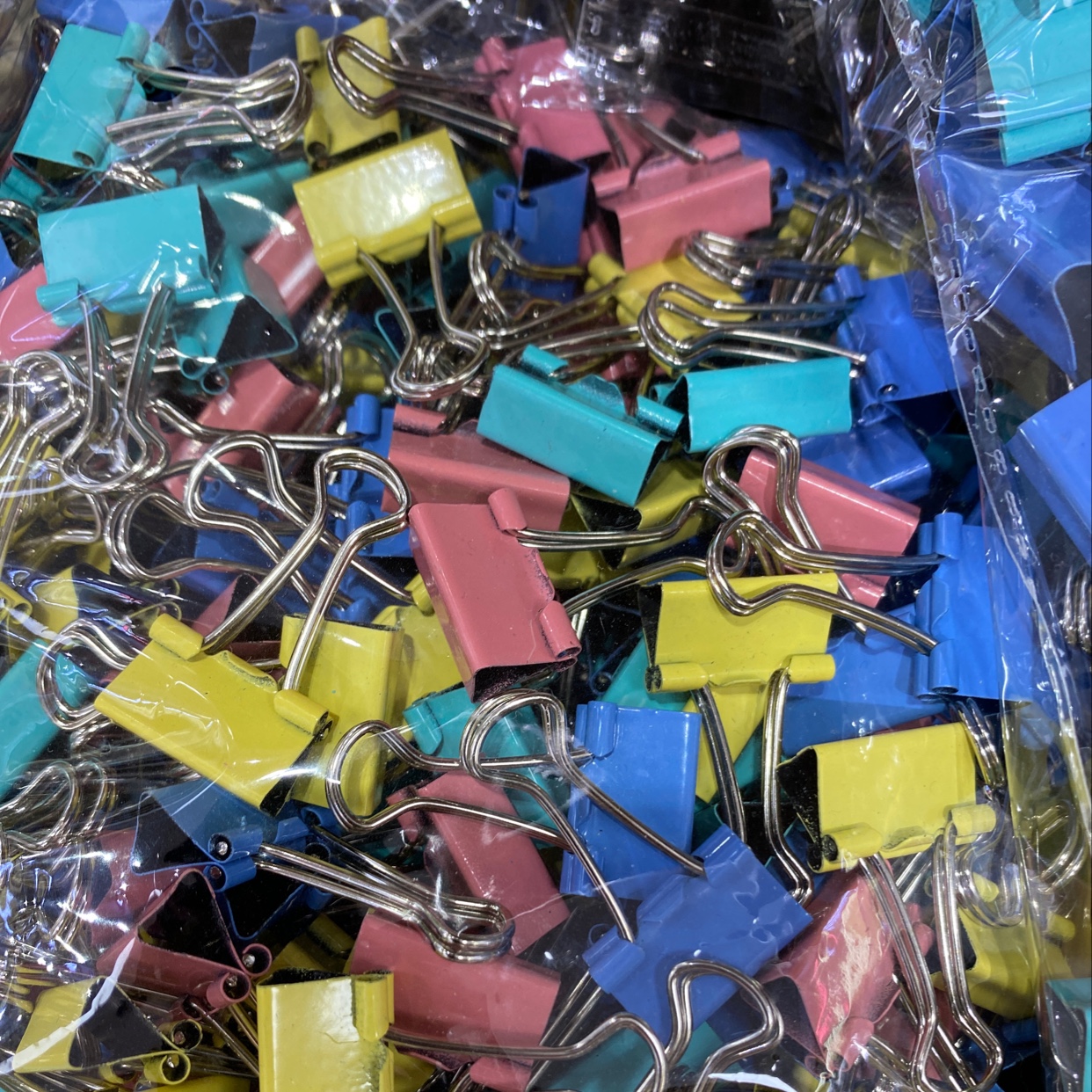 19 long-tail clips mixed, large clips for stationery, small multi-functional book clips, test paper clips, swallowtail clips, phoenix-tail clips, file clips, stationery ticket clips, office supplies, metal small clips for fixation