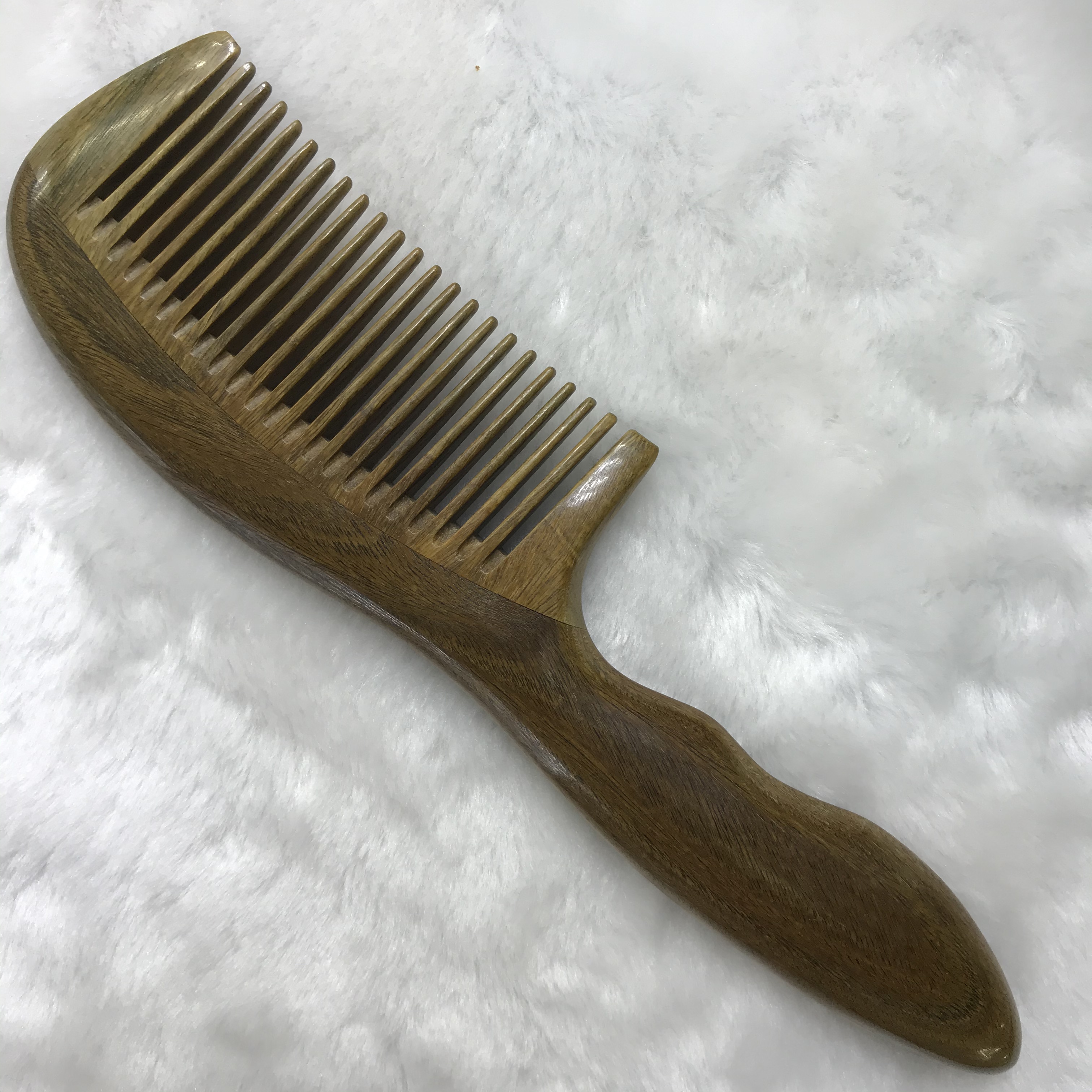 Natural wood green sandalwood comb, long handle, fine-toothed comb, straight hair comb, anti-static massage comb detail image 12