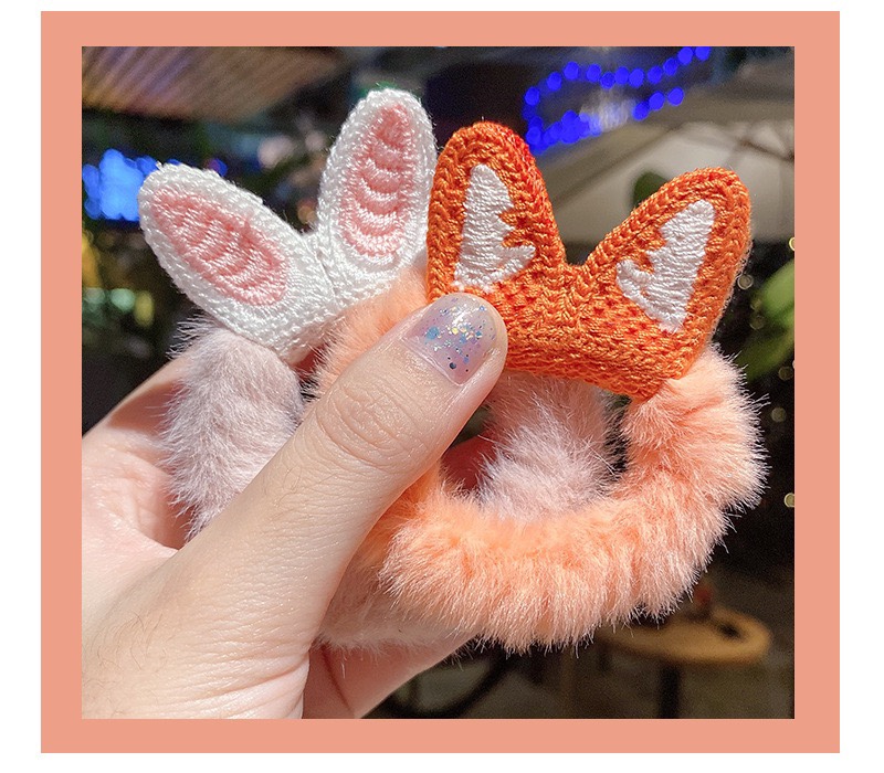 Rabbit fur hair bands and ear rubber bands Application Scenario