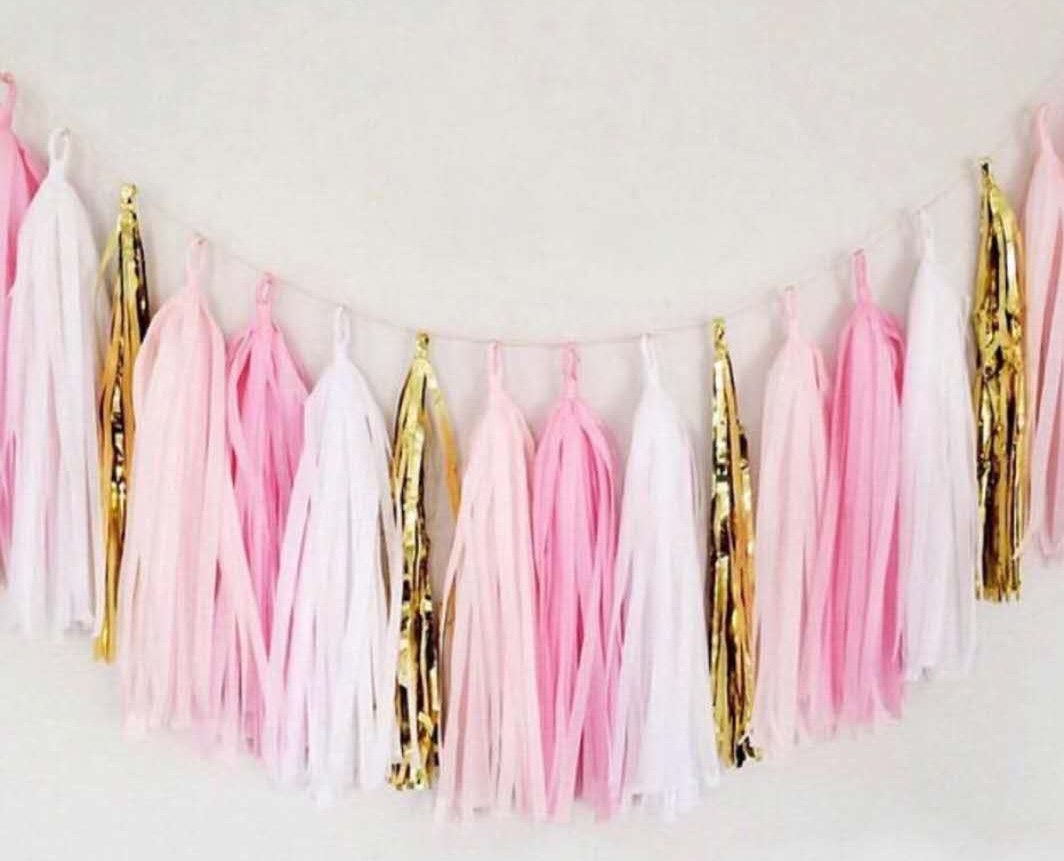 Wholesale of birthday pendants with tassels and ribbons 01