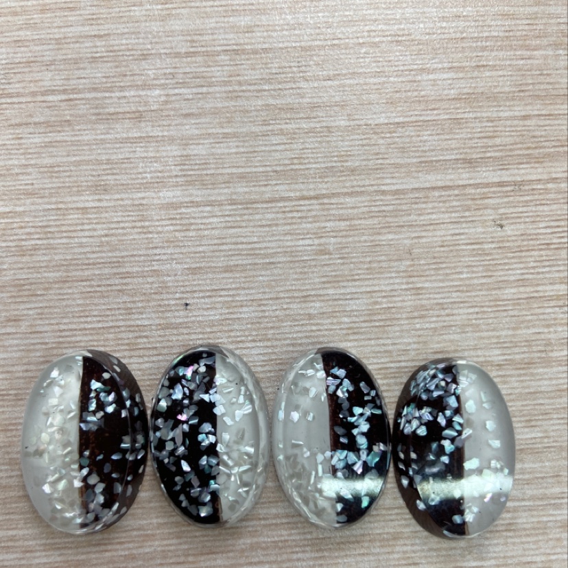 Factory direct sales of oval loose shell two-color hair clip earrings, diy handcrafted jewelry accessories Specification image