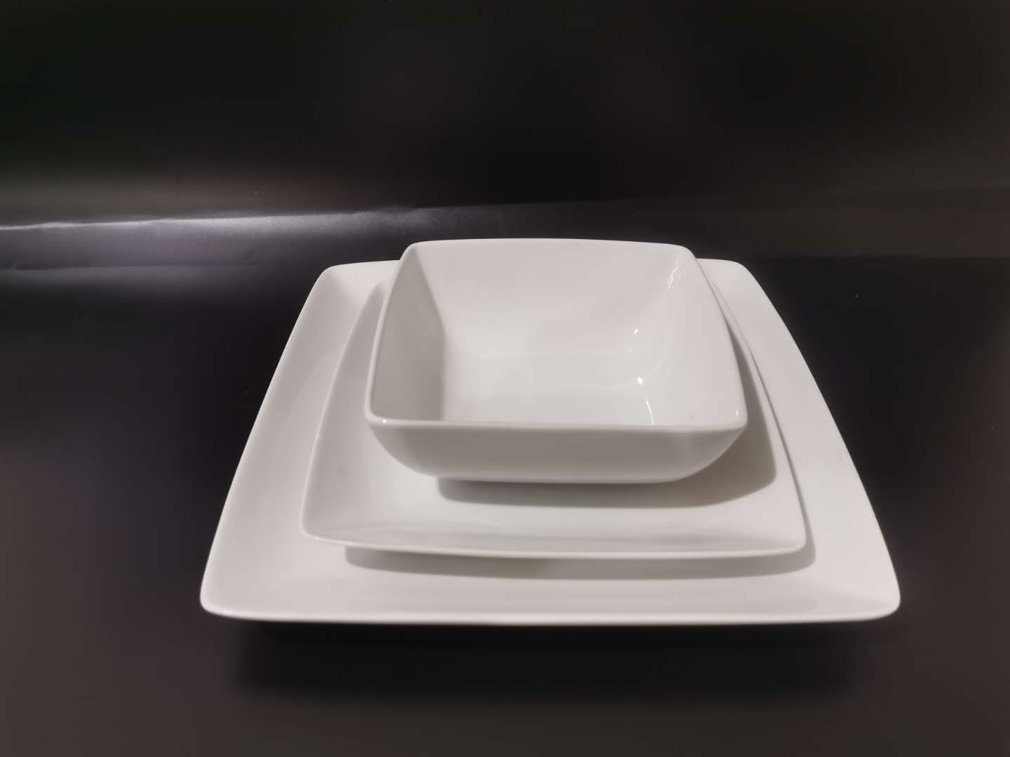 16头方形陶瓷餐具套装   纯白色陶瓷餐具套装  餐具套装详情图2