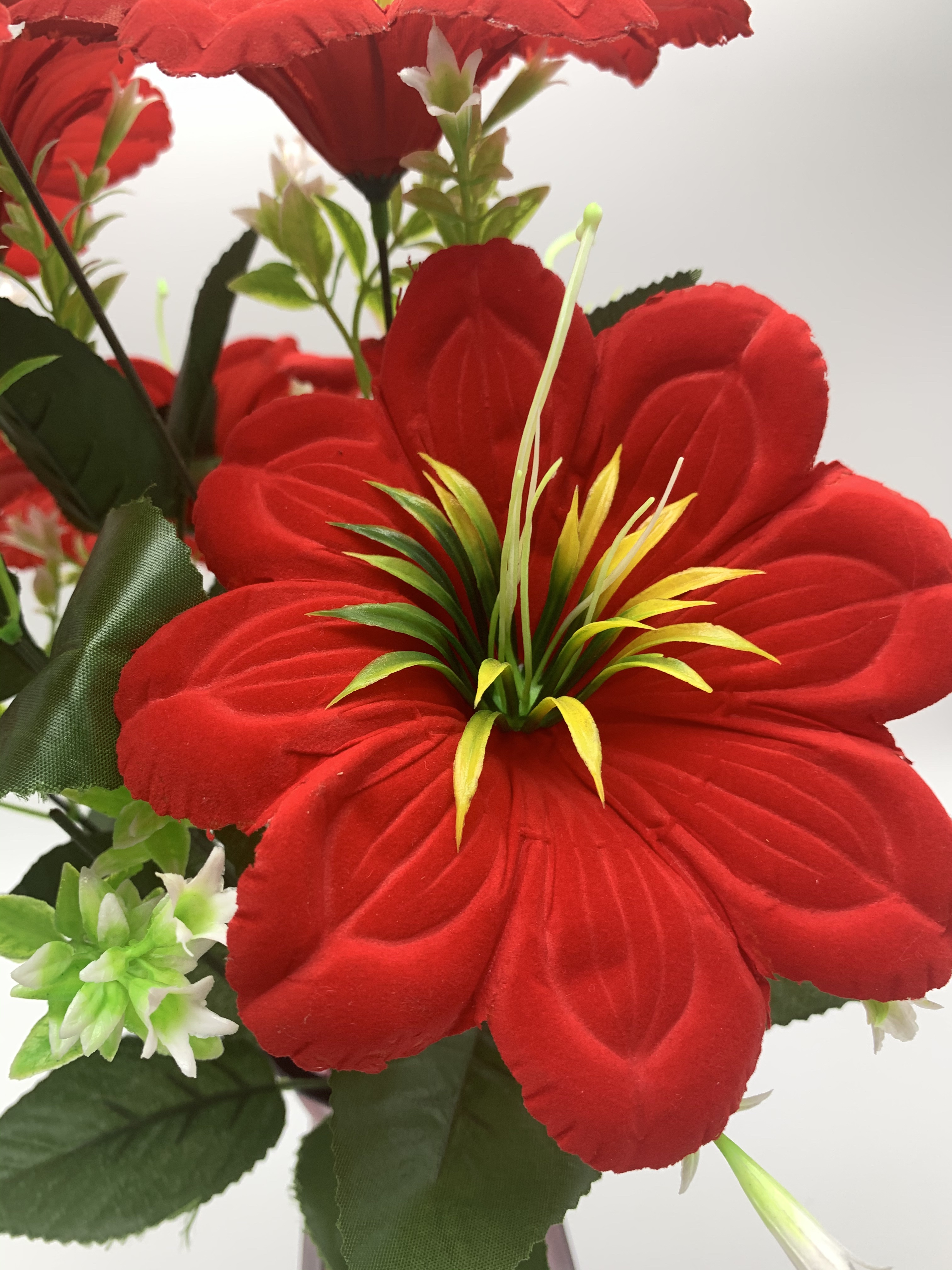 9-headed and 11-eared lily details Picture