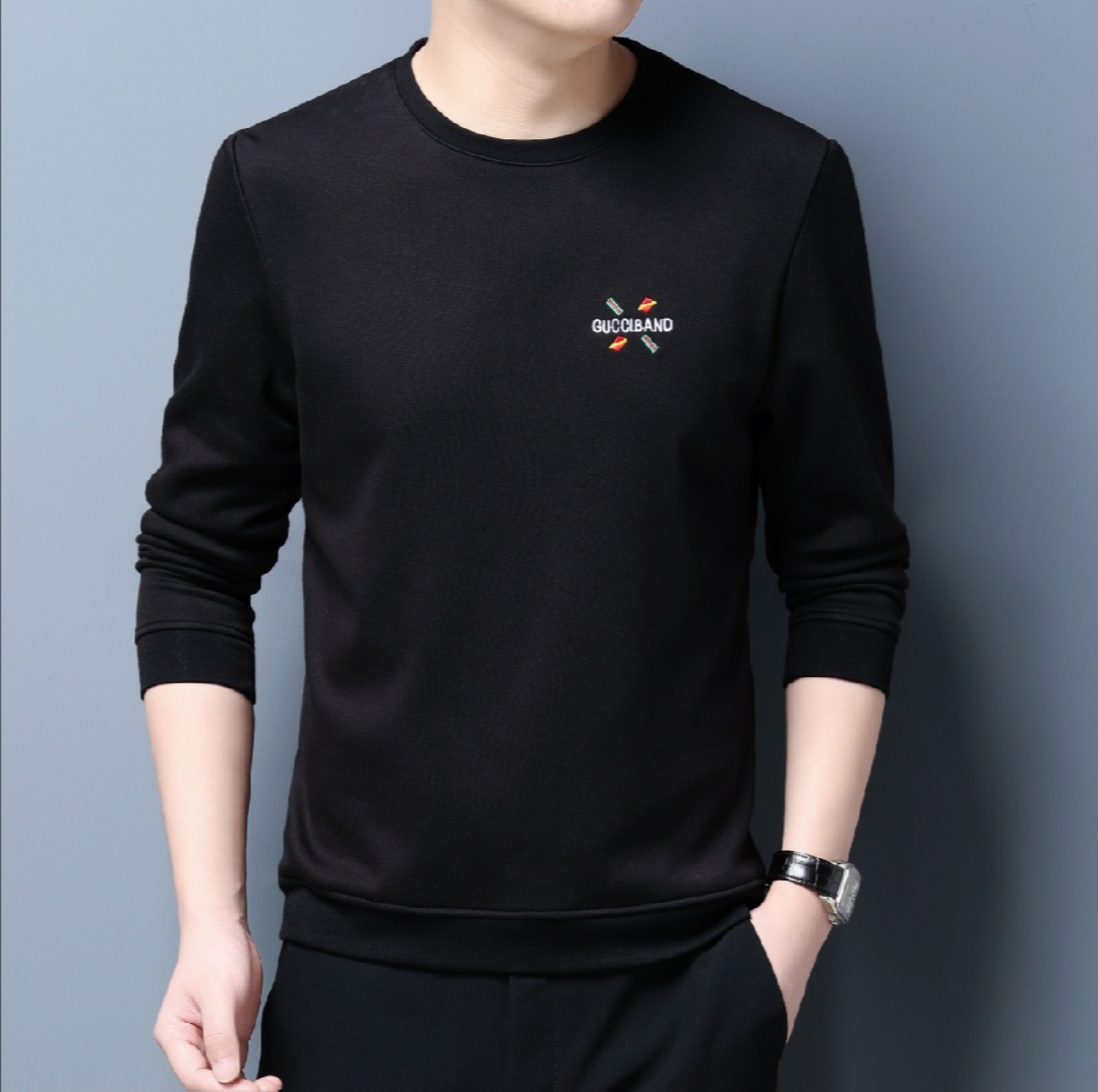 男款加绒卫衣 保暖舒适
花型：如图
尺码：105.110.115.120.125
混批：50件/份详情图2