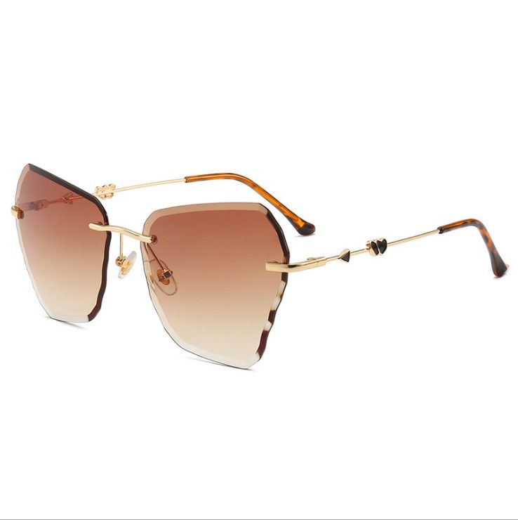 Youdelang cross-border sunglasses wholesale fashion sunglasses female personality sunglasses love sunshade mirror 6555 thumbnail