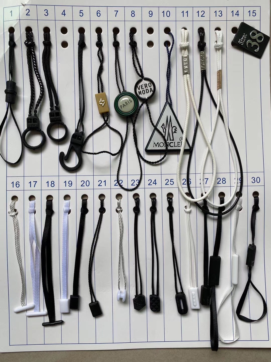 《华典辅料》服饰辅料绳扣字母扣小吊粒挂绳详情图3