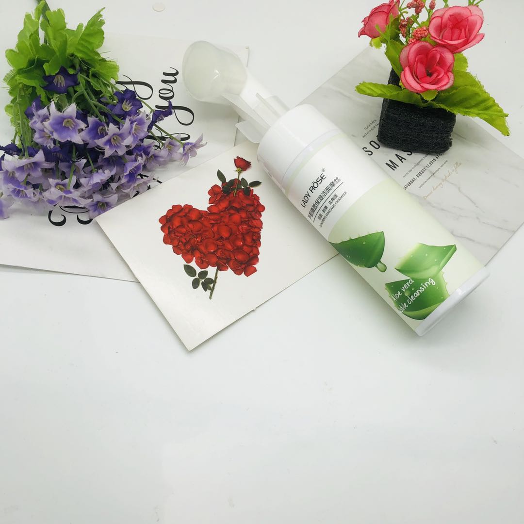 Rose Beauty Aloe Vera Cleansing Mousse full figure