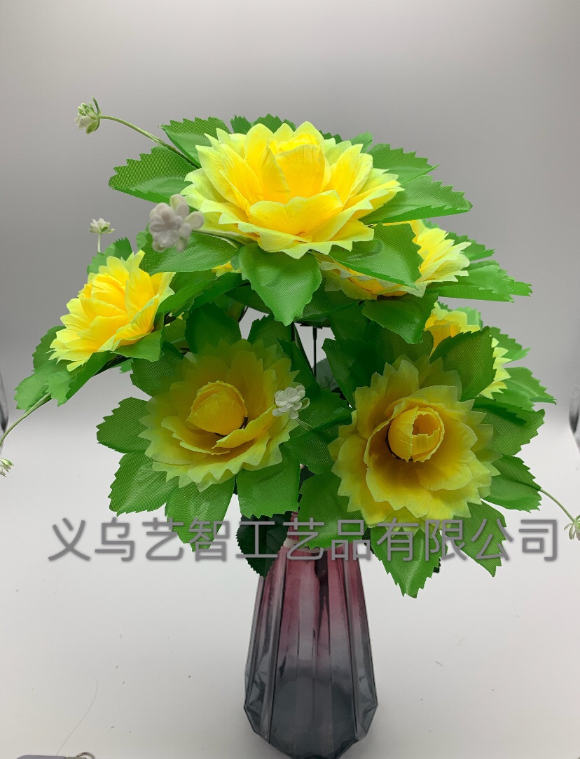 Nine beautiful roses