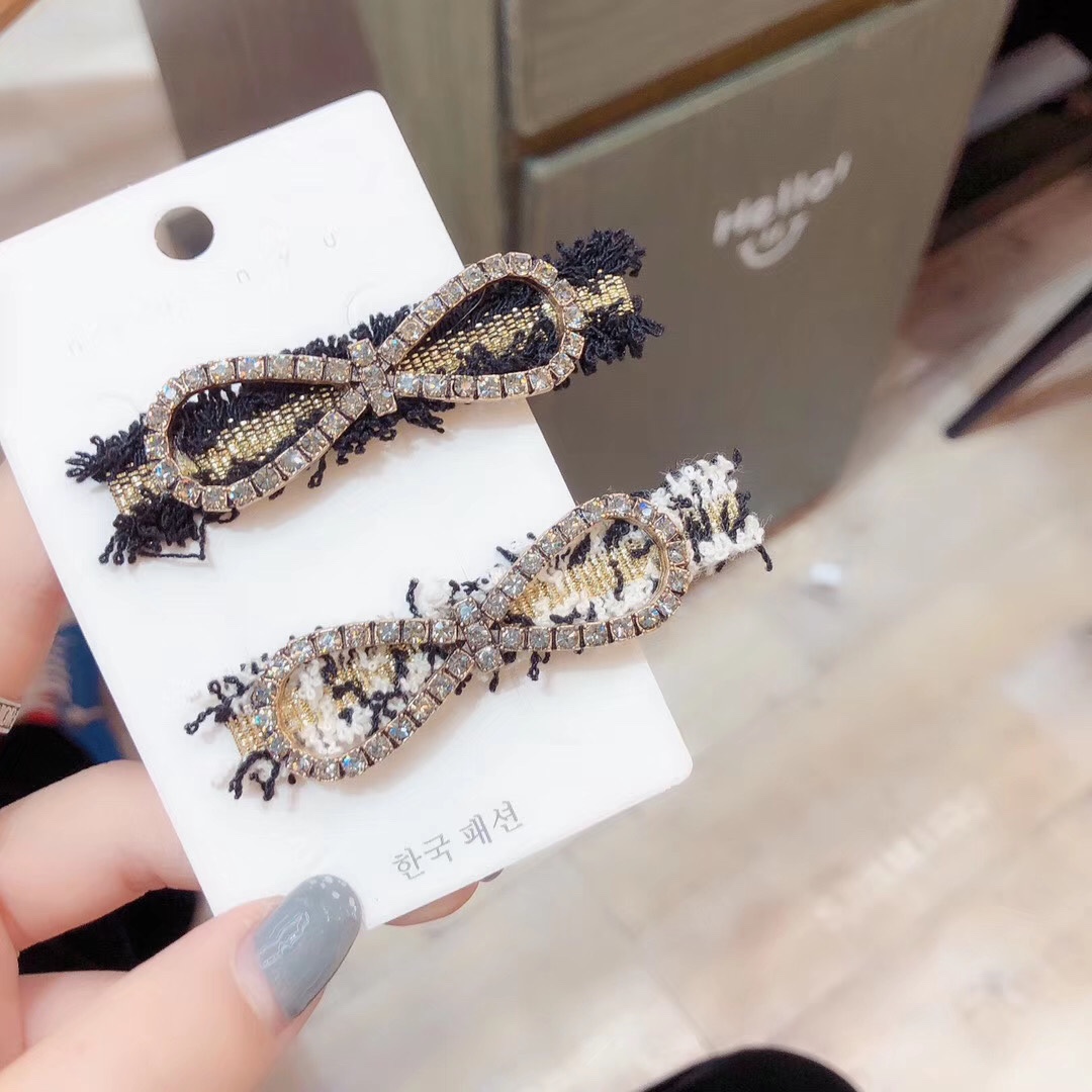 Diamond chain pin thumbnail