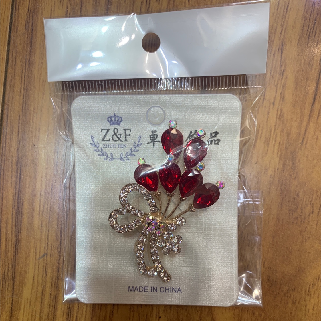 Alloy brooch 6 thumbnail