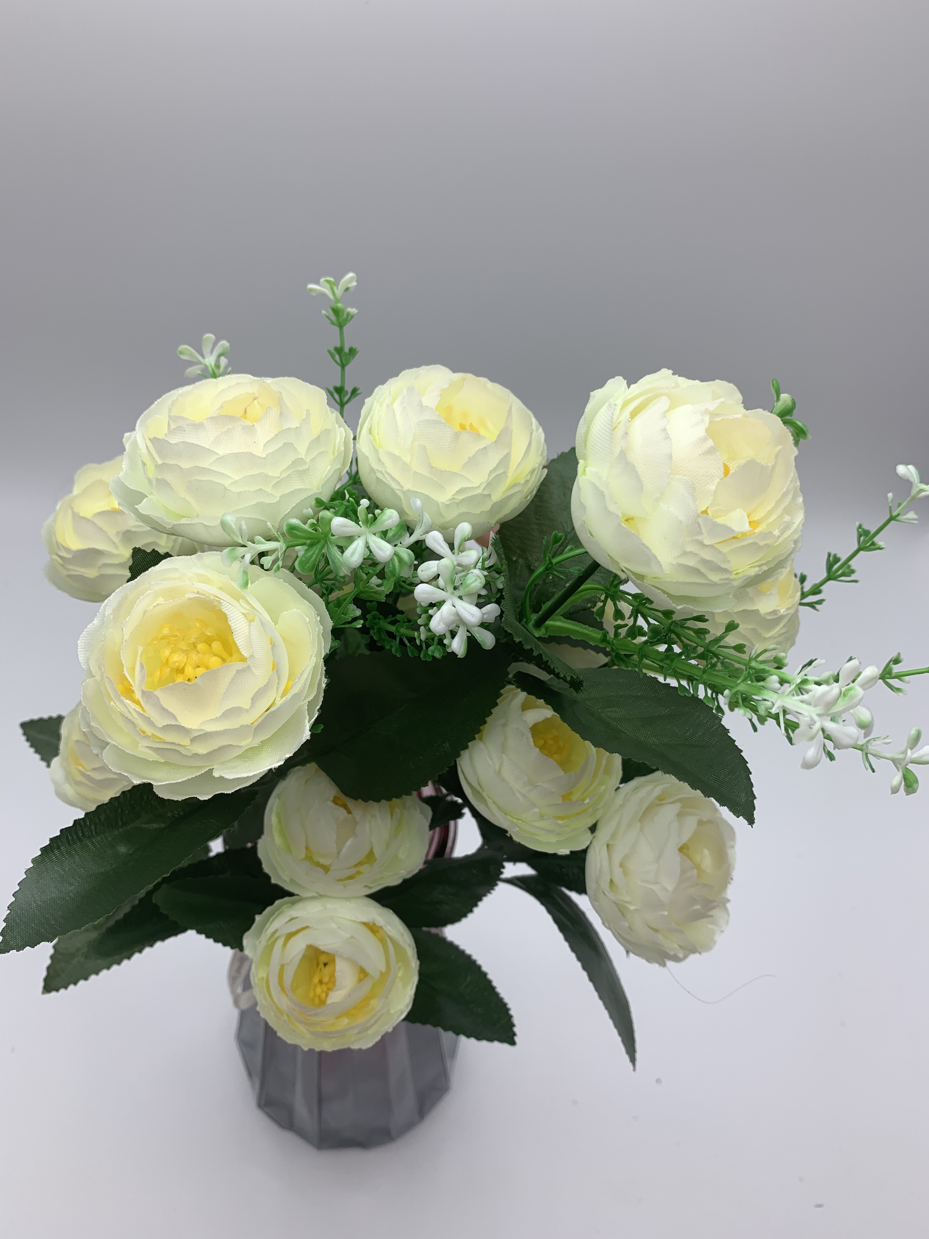 18 camellias (small) Specification image