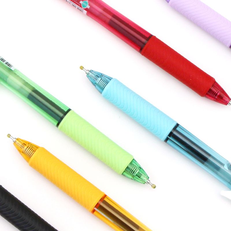 pentel 0.5mm Quick-drying Gel Pen BLN105 Application Scenario