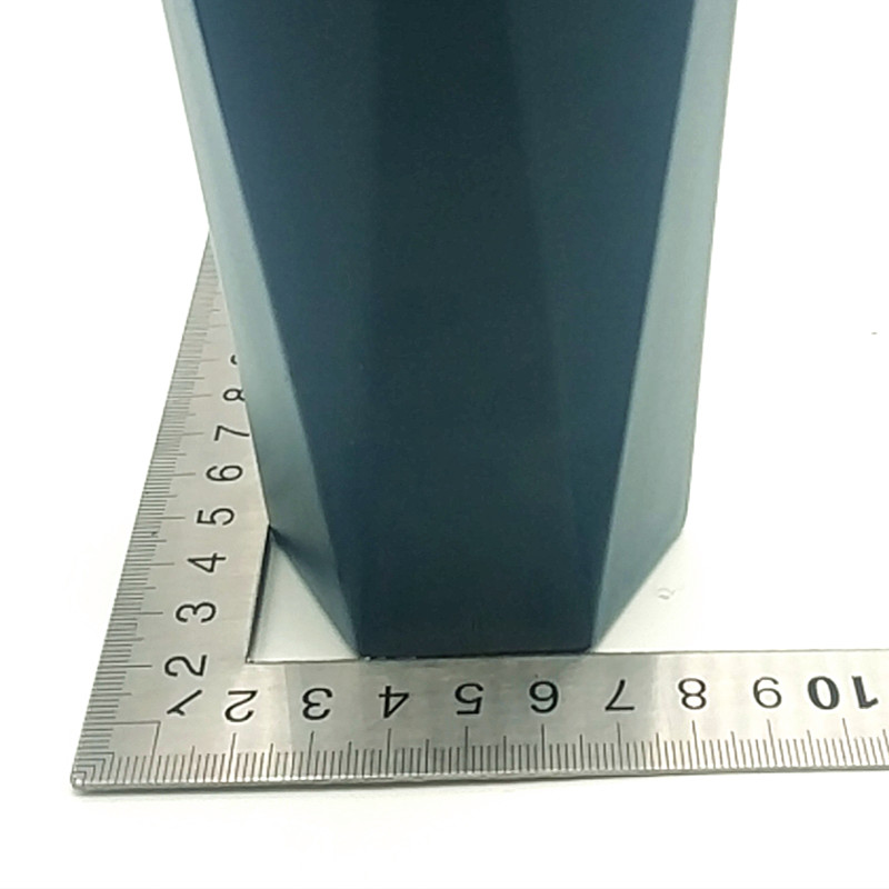 Modern and simple plastic vases, creative decorative items, European-style imitation ceramic vases, Nordic imitation glaze, durable and unbreakable Item Picture
