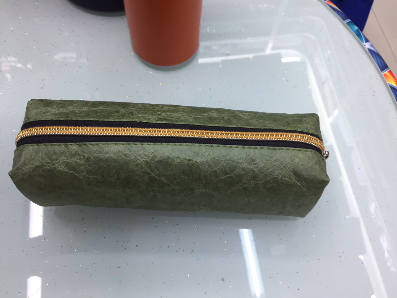Paper, cloth and pen bag 4