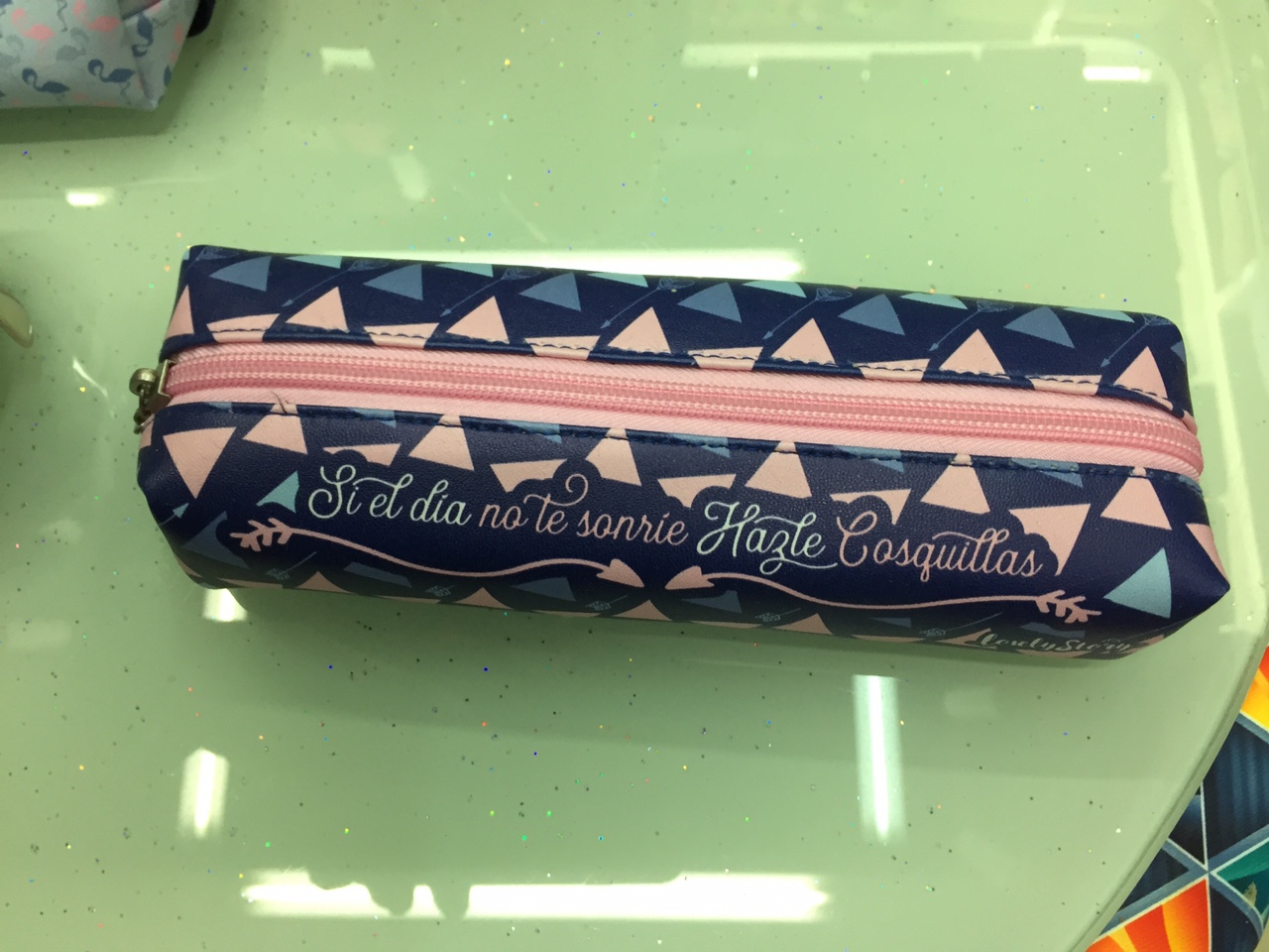 Stylish pen bag 4