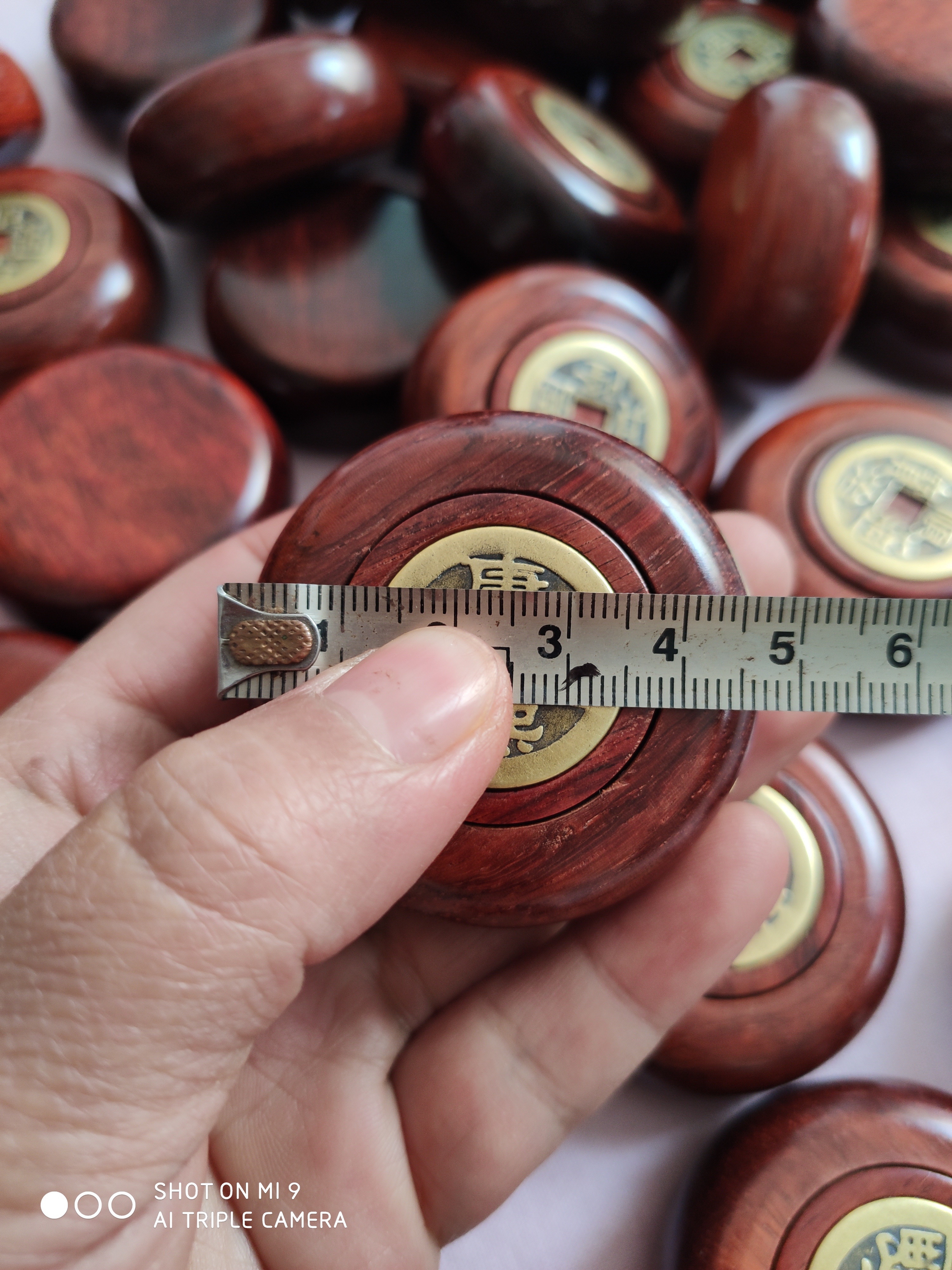 High-end African rhinoceros horn rosewood handles made from natural logs are profitable detail image 4