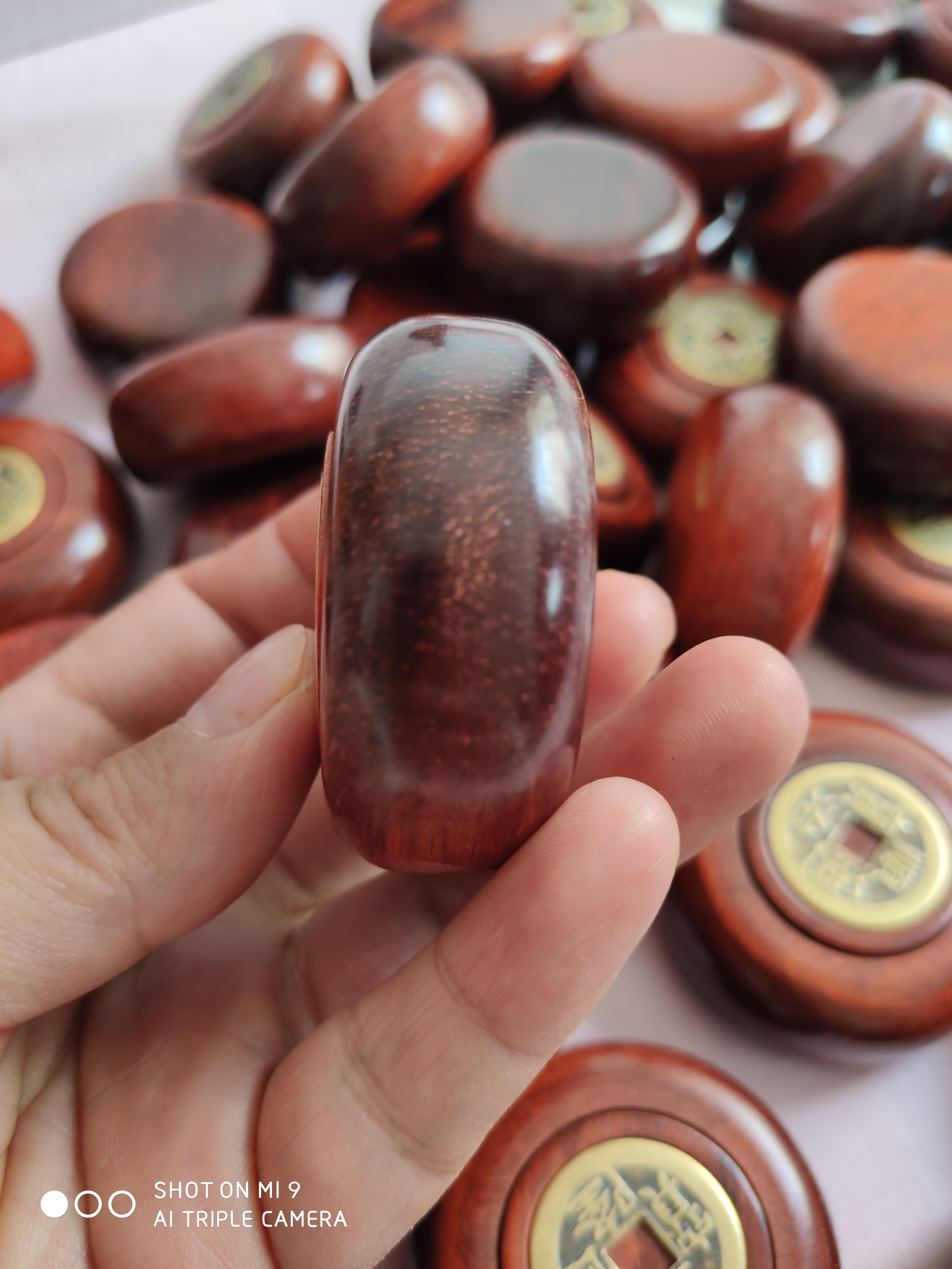 High-end African rhinoceros horn rosewood handles made from natural logs are profitable detail image 5