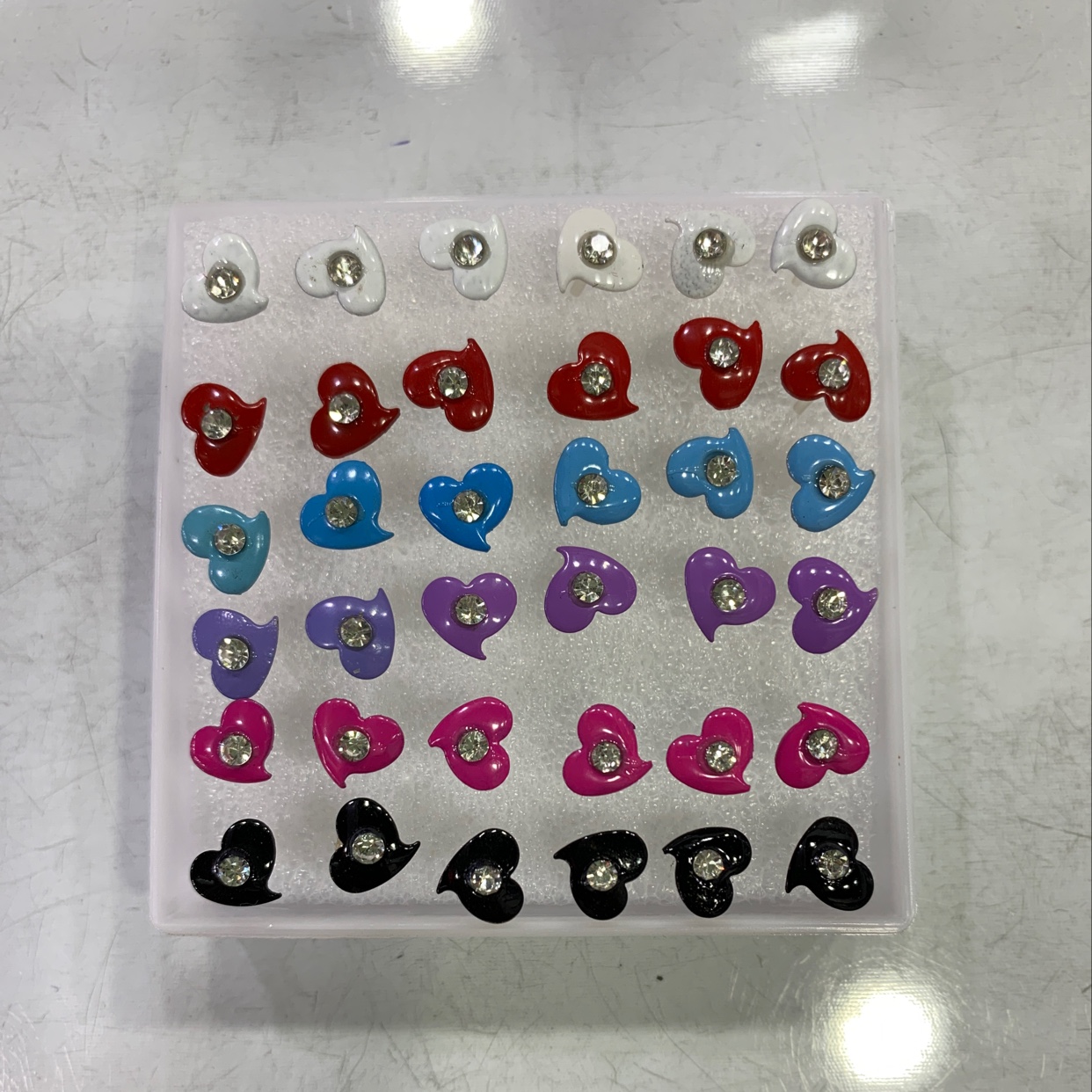 18 spray-painted single drill thumbnail