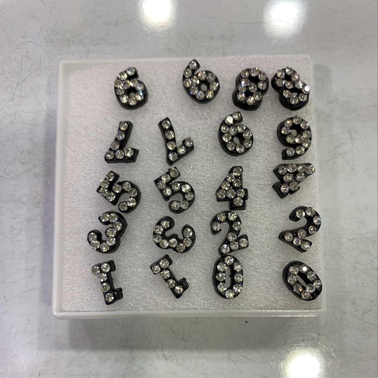 Multiple drilling digital thumbnail
