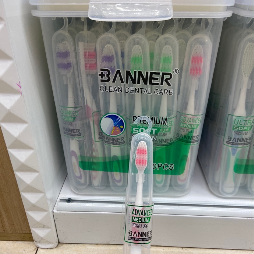 Banner Advance Medium Bristles details Picture