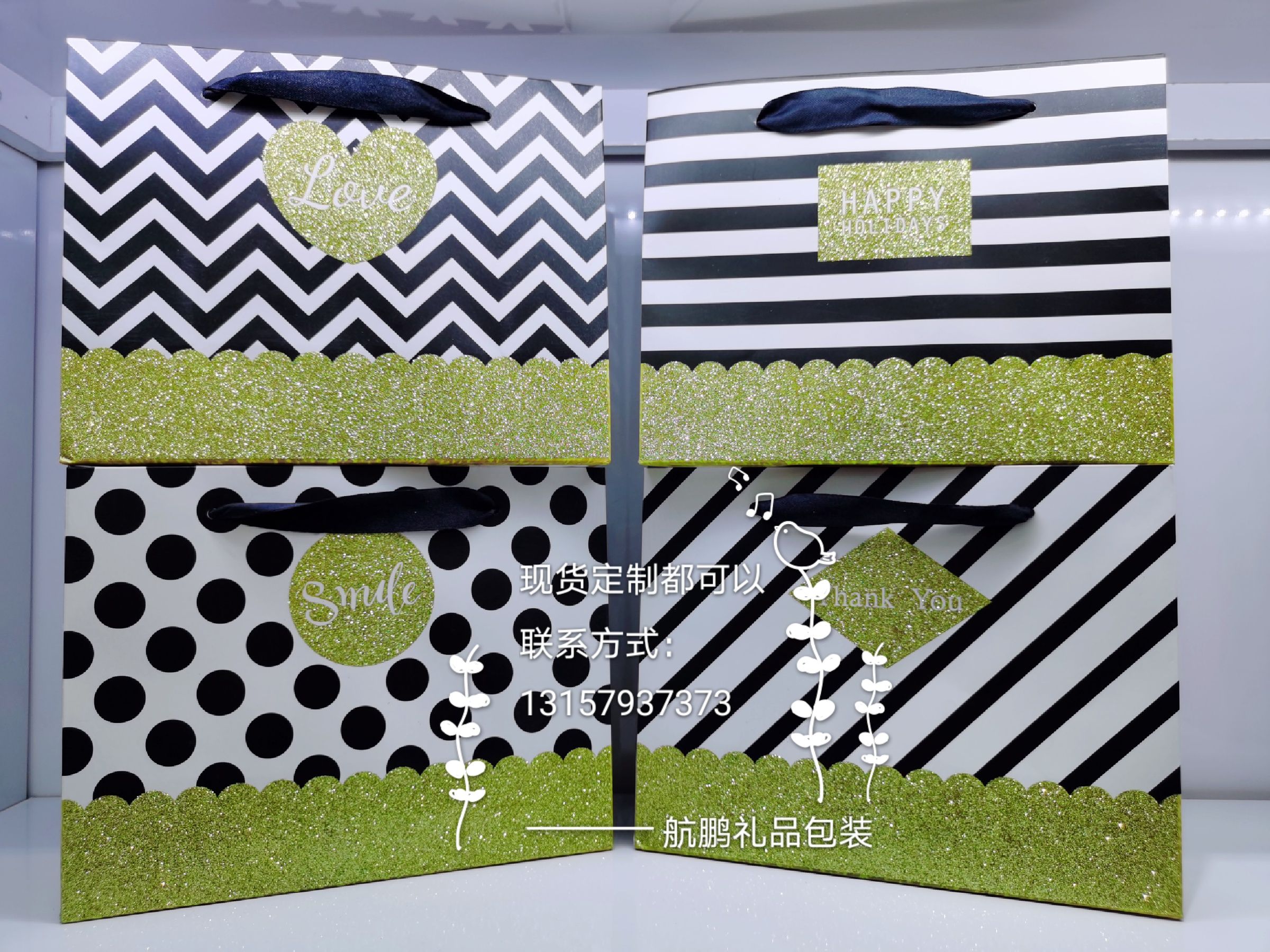 Factory direct sales of diagonal striped handbags, custom-made clothing shopping bags, gift handbags, paper bags with logos Specification drawing