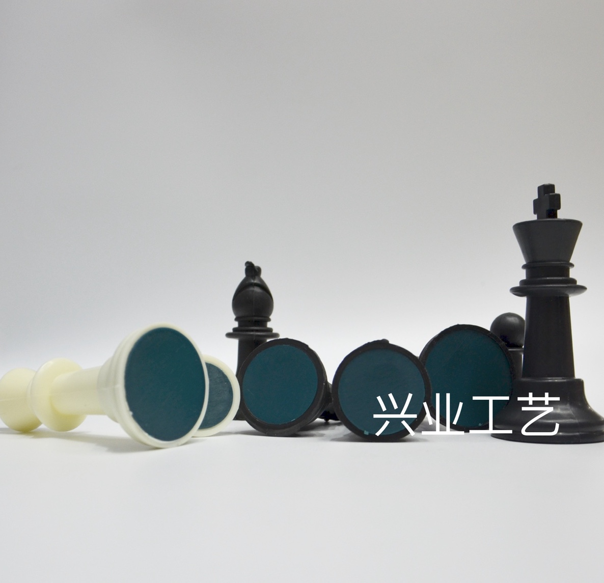4.5寸特大 空心 仿贴布 塑料国际象棋棋子