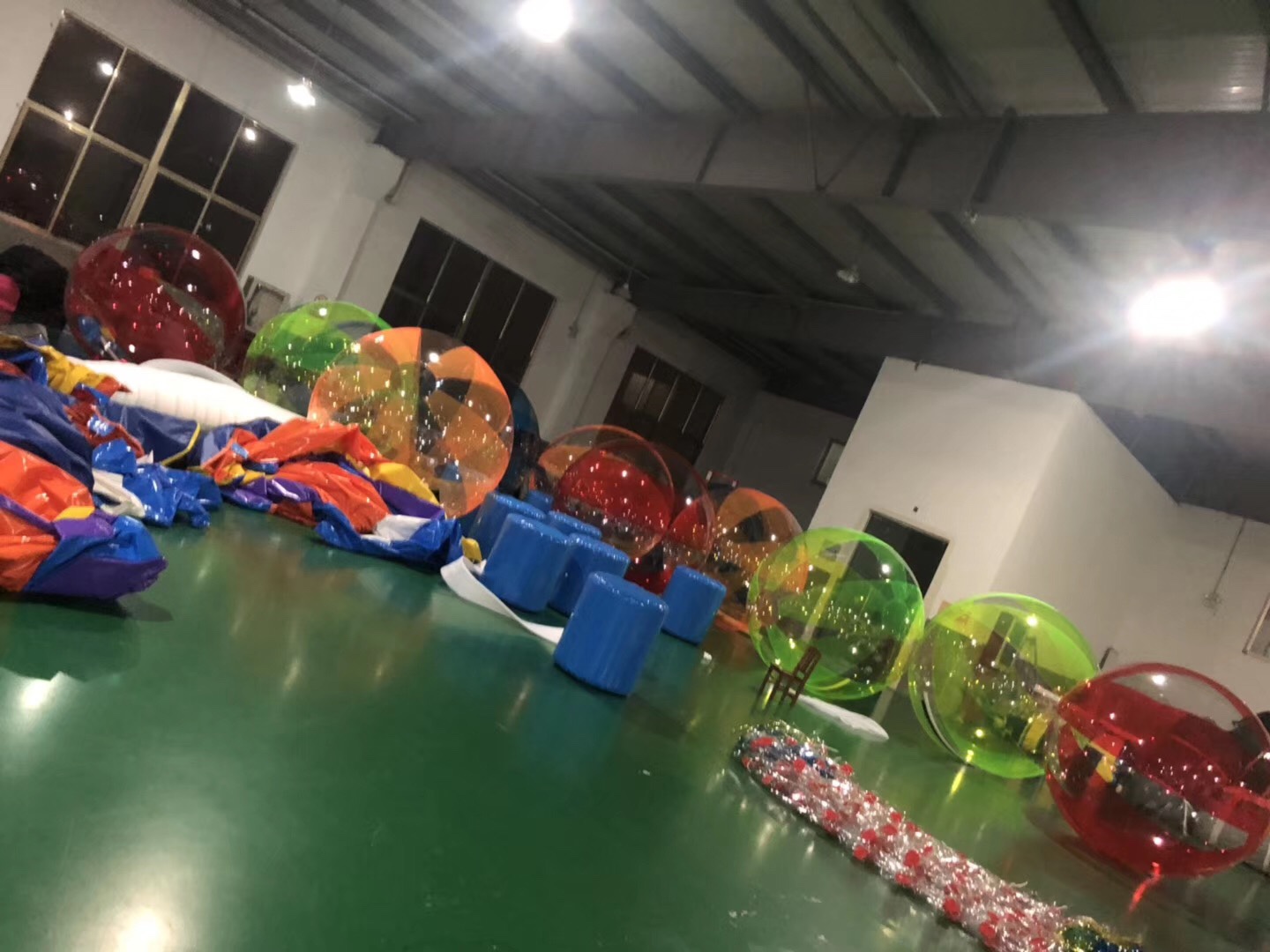 كرة المشي الماء Item Picture