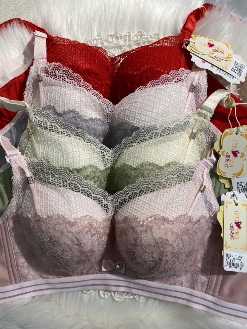 内衣女薄款文胸无钢圈美背聚拢收副乳防下垂大码夏季胸罩49