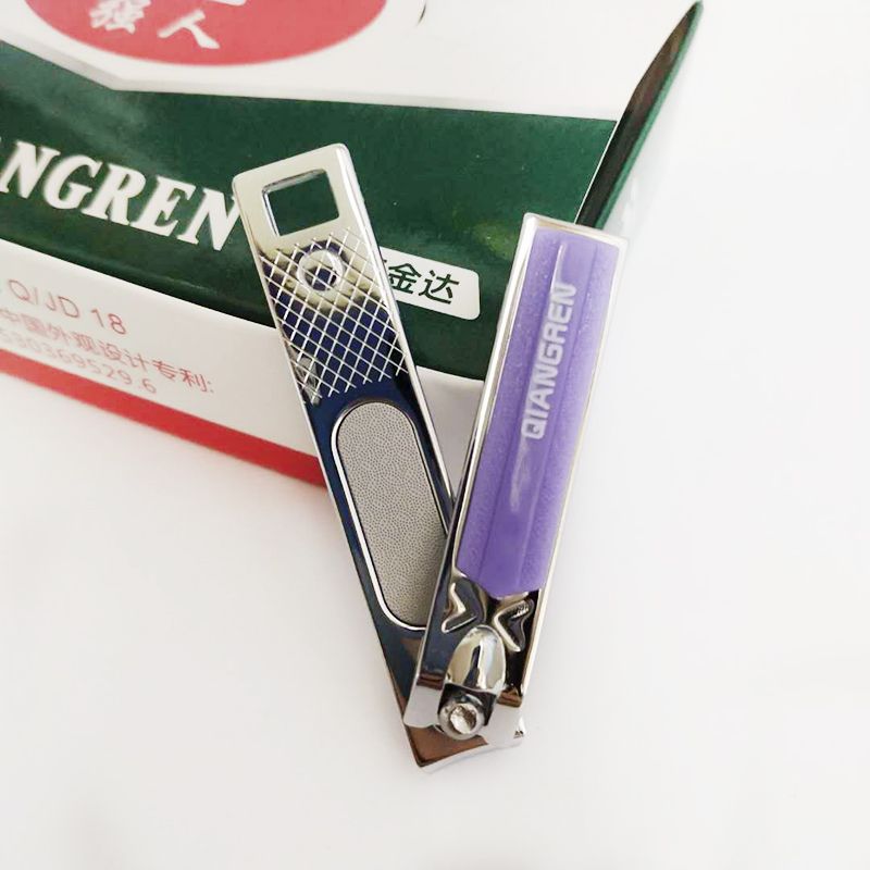 Strong Person stainless steel nail clippers, nail scissors, premium nail clippers, large size QR6605-1, 12 pieces per box Application Scenario