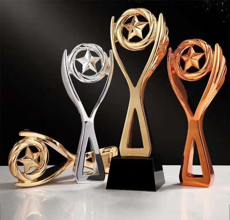 Resin gold, silver and copper two-leaf five star thumbnail