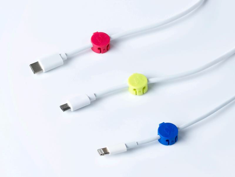 线上线下爆款数据线耳机线磁吸理线器高品质大象标无痕胶白底实物图