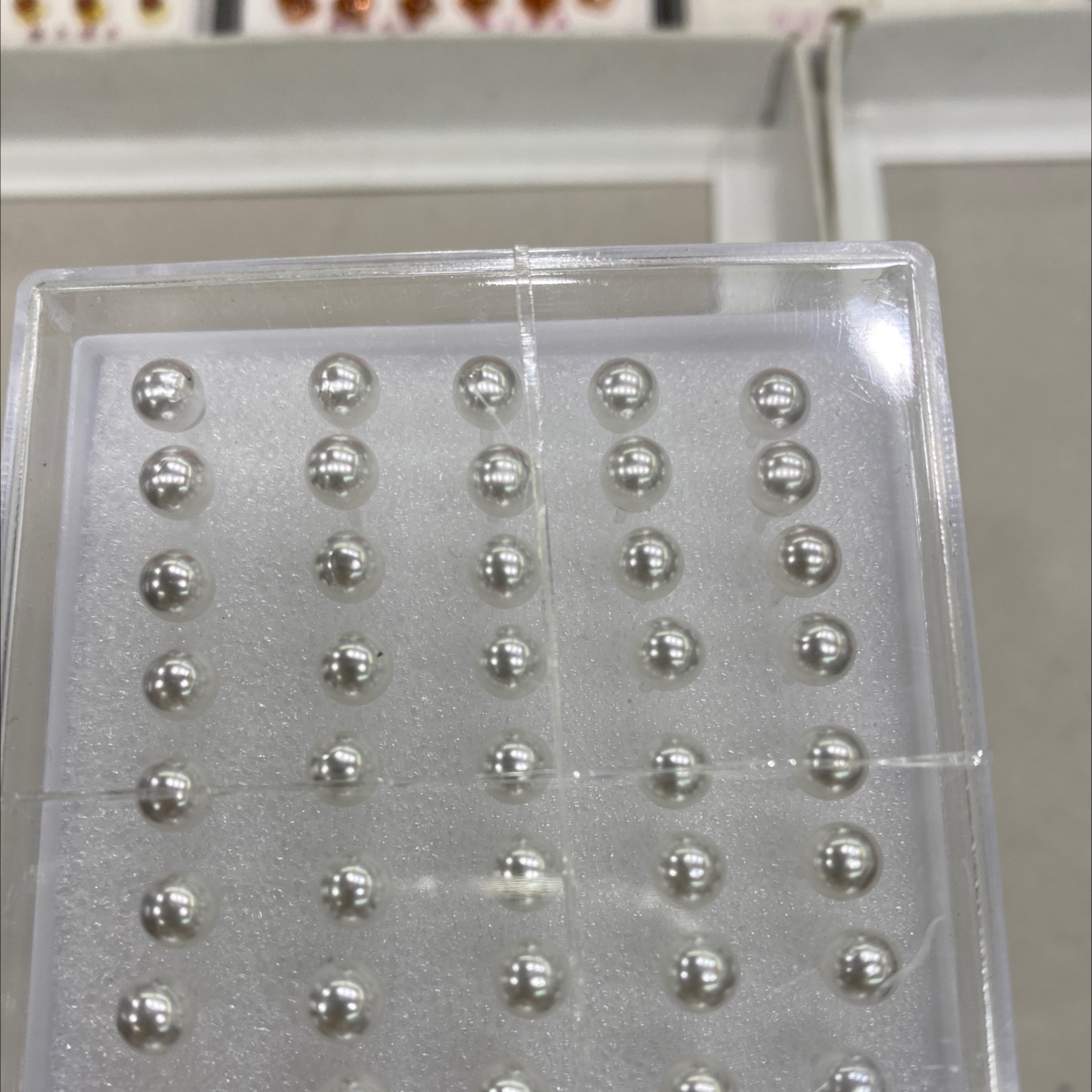 5m pearl white thumbnail