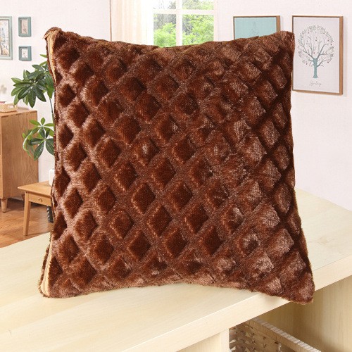 Embossed diamond-patterned plush pillowcase, cross-border best-selling short plush cushion and backrest cover detail image 10