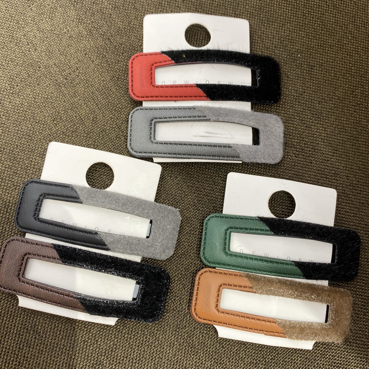 Leather BB clip thumbnail