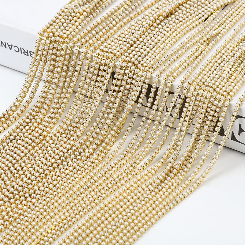 Manufacturers direct pearl drill chain intensive drill claw chain multi-specification DIY mobile phone shell sticking drilling materials