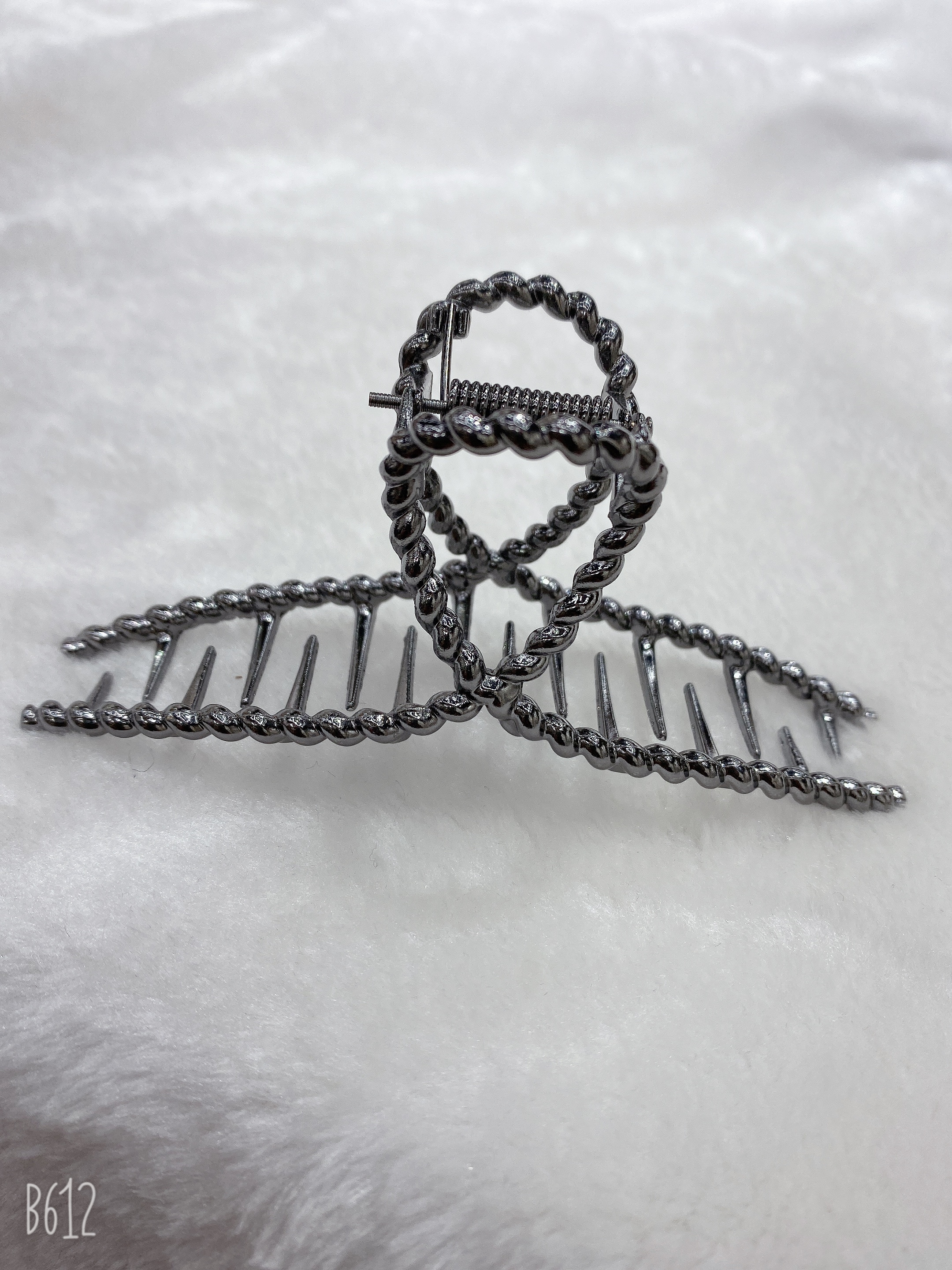 The Same Hair Clip Clip Bb Clip Headdress Hair Accessories Hairpin Metal Large Grab Clip Set Side Clip Application Scenario