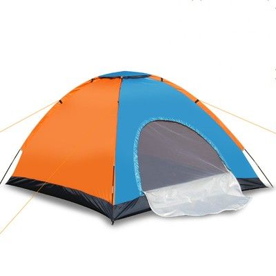 Tent outdoor camping for 3-4 people, camping couples, families, and the beach is huge