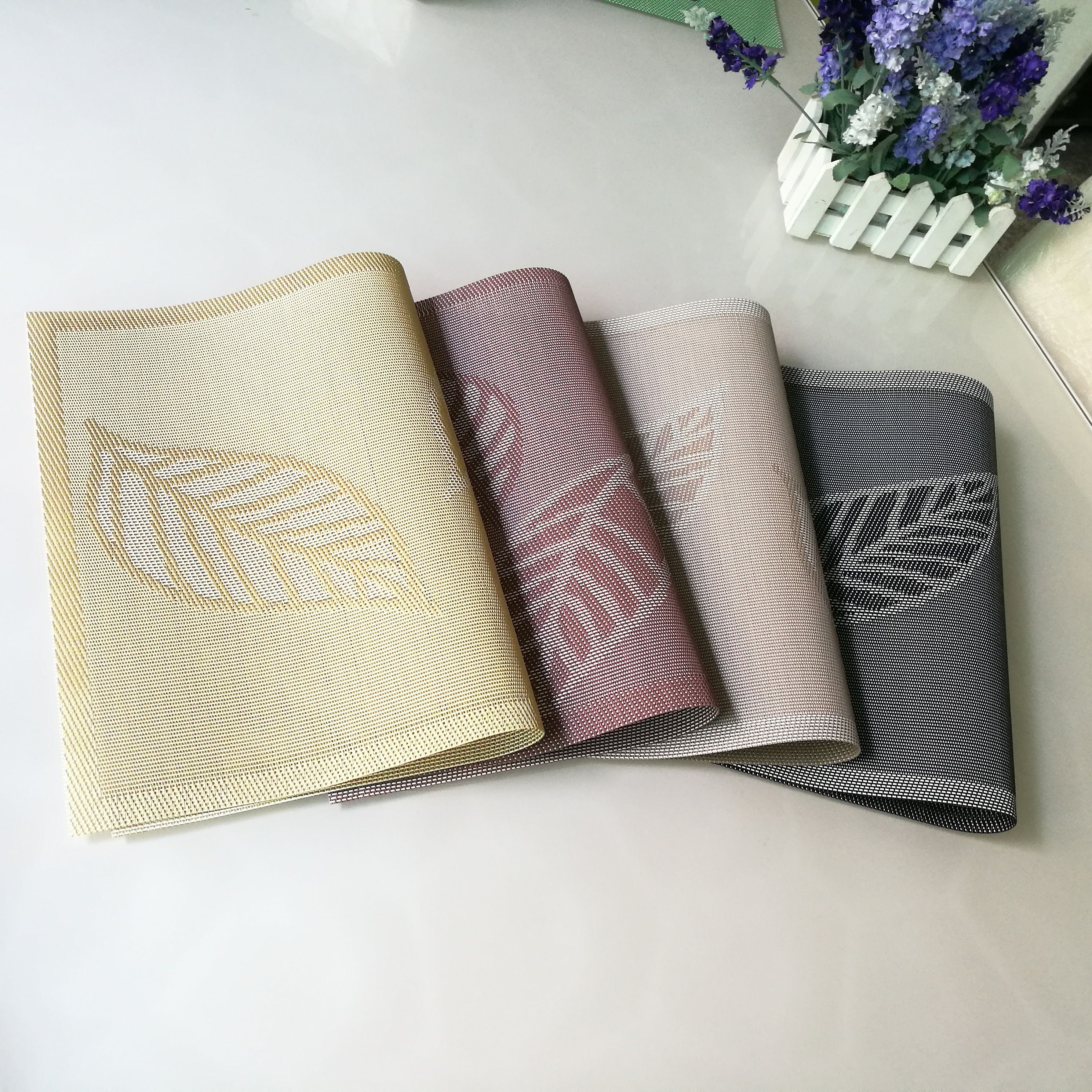 特斯林餐垫三片叶系列