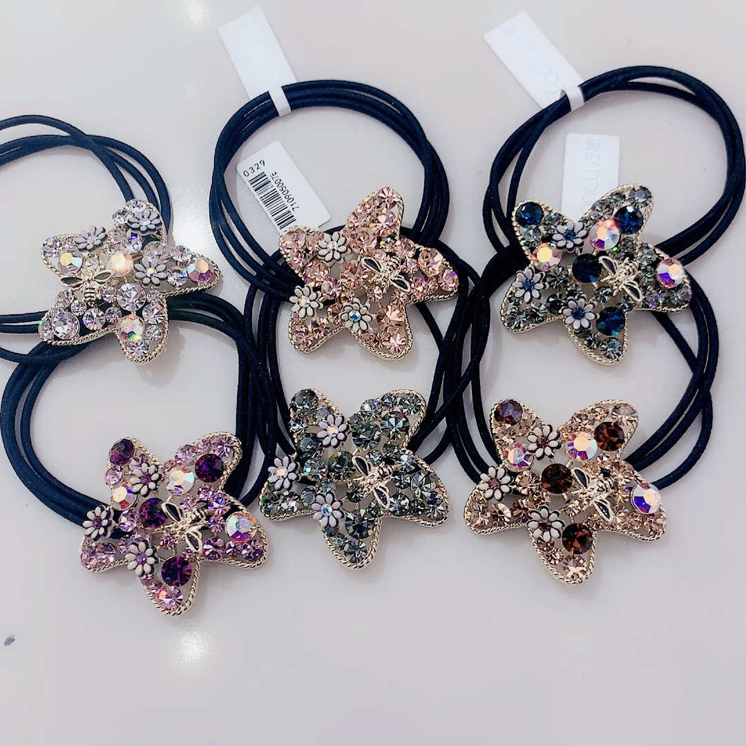 The Fan Si women's hair band with high elasticity, the same style as the adult Wu Xin's hair band, is simple and elegant, with a cold and cool style Application Scenario