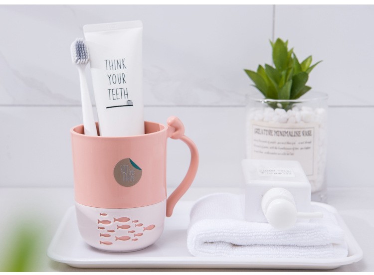 Fashionable and creative home cat fishing mouthwash cup detail image 11