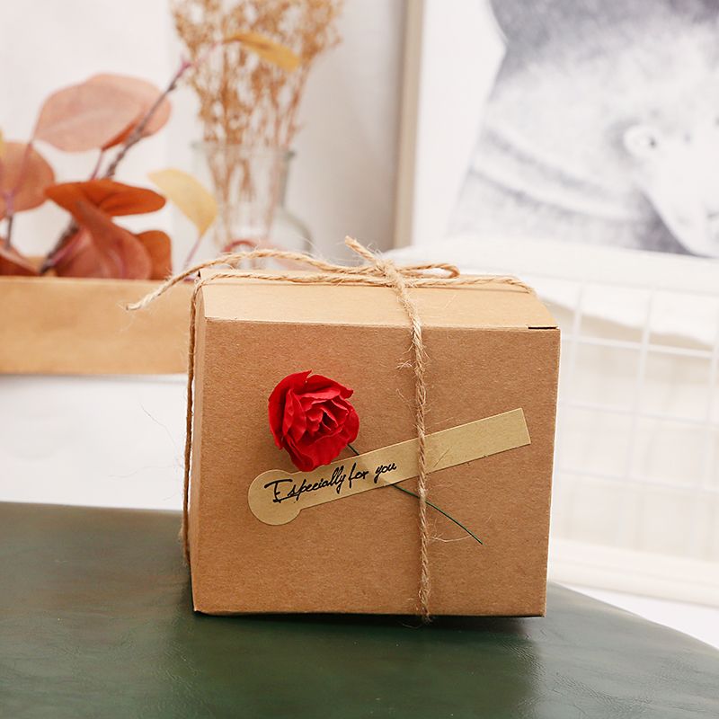 新款创意简约牛皮纸DIY贴纸圣诞花苹果礼盒平安夜苹果盒包装盒白底实物图