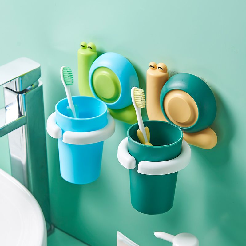 Children's toothbrush holder, non-perforated toothbrush storage rack, cartoon cute toothbrush holder, wall-mounted bathroom washbasin cup holder 44Z71E full figure