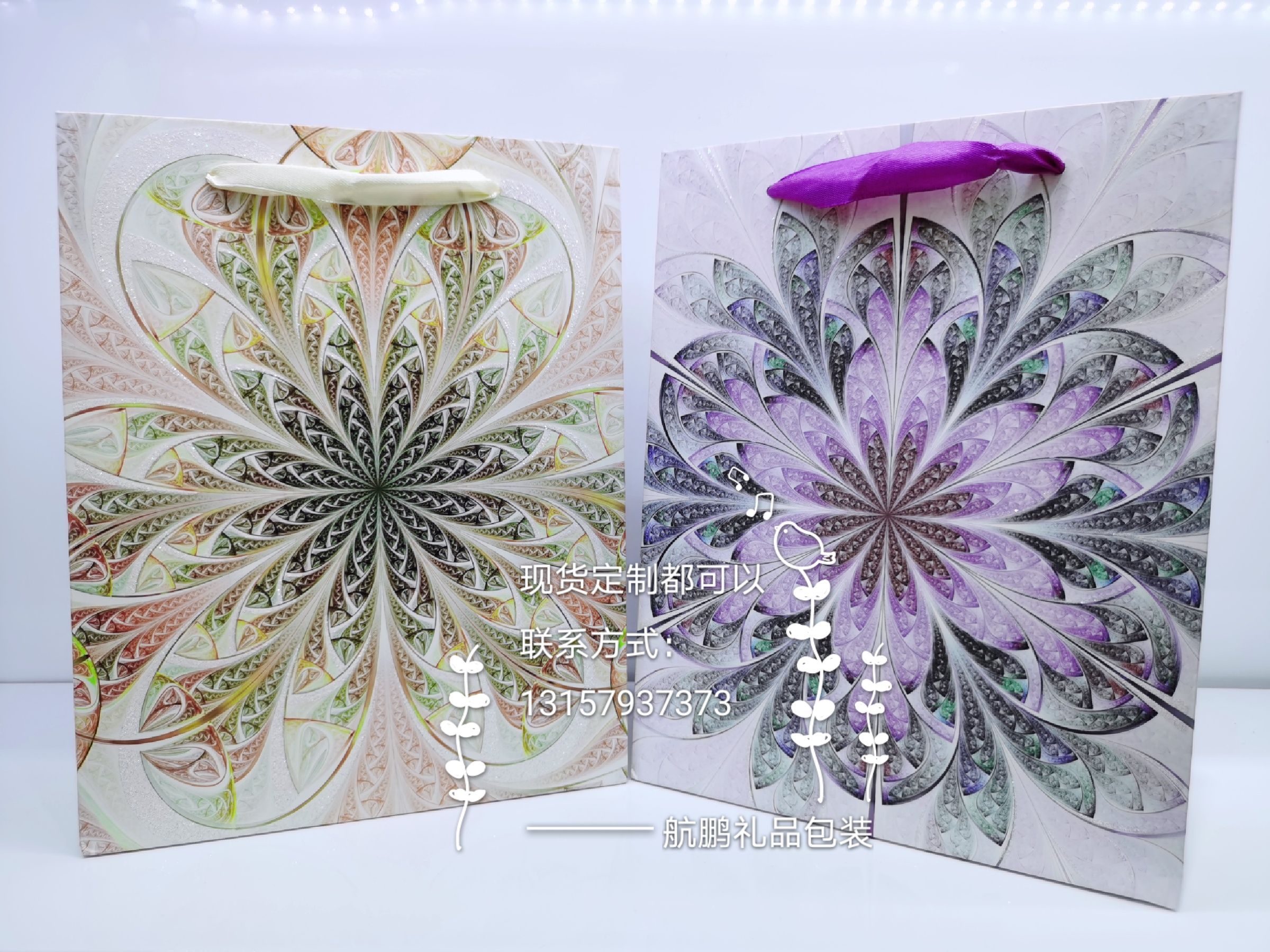 Factory direct sales of in-stock paper handbags, gift bags, paper handbags, flower and plant design gift bags, hand-held full figure
