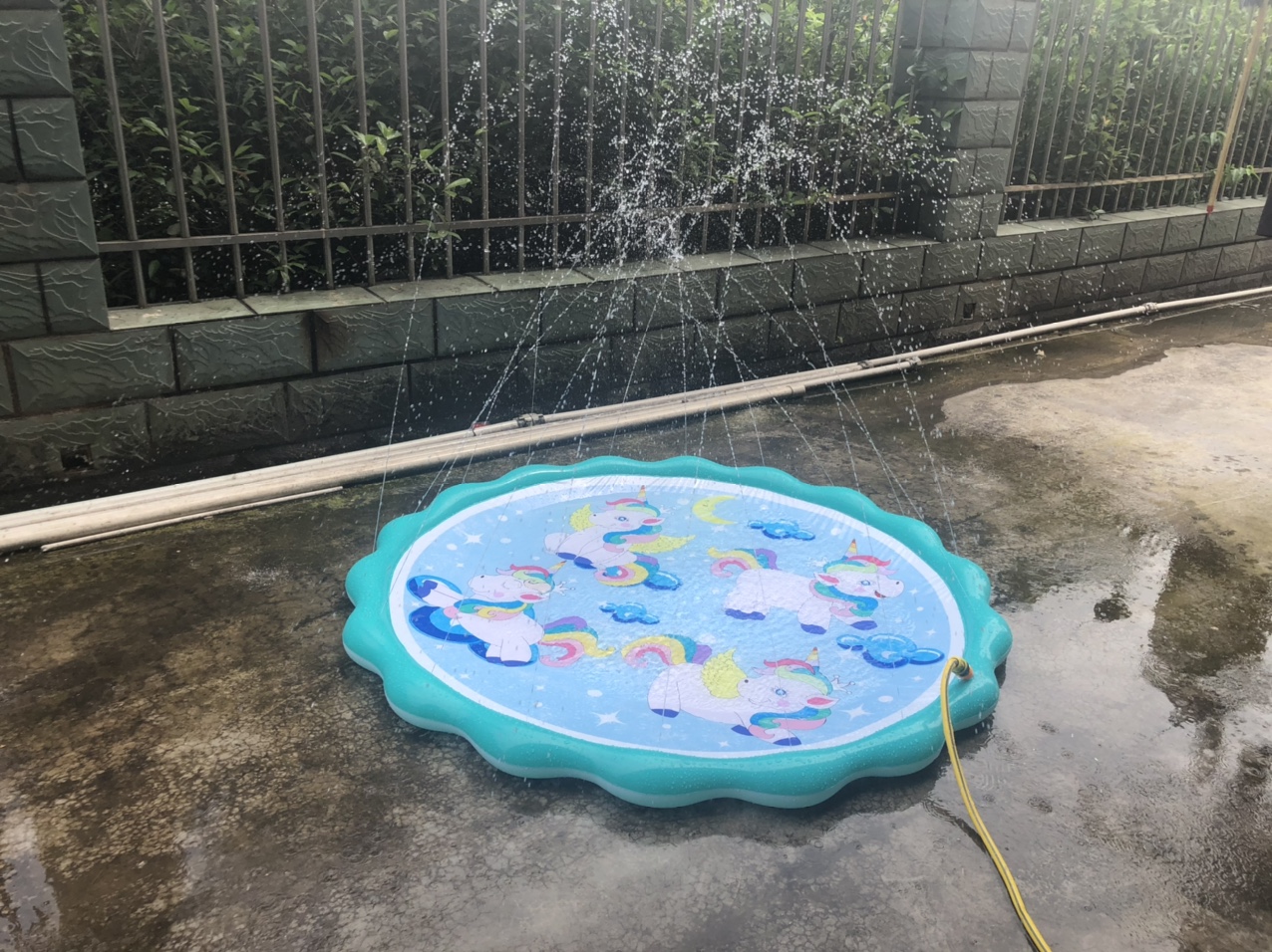 喷水垫戏水玩具