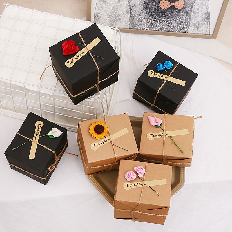新款创意简约牛皮纸DIY贴纸圣诞花苹果礼盒平安夜苹果盒包装盒