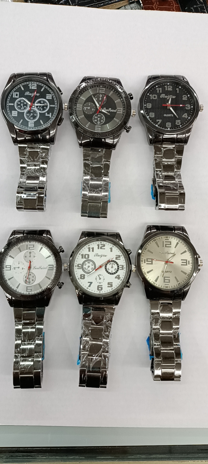 抢黑壳男士钢带表